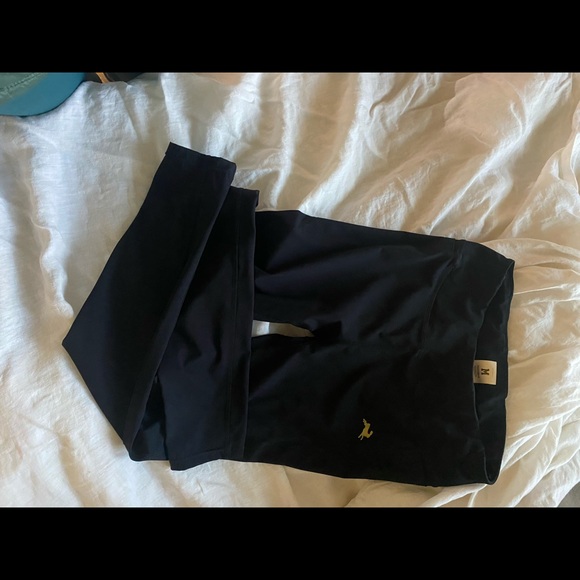 Tracksmith Allston Tights in Black - Picture 5 of 8